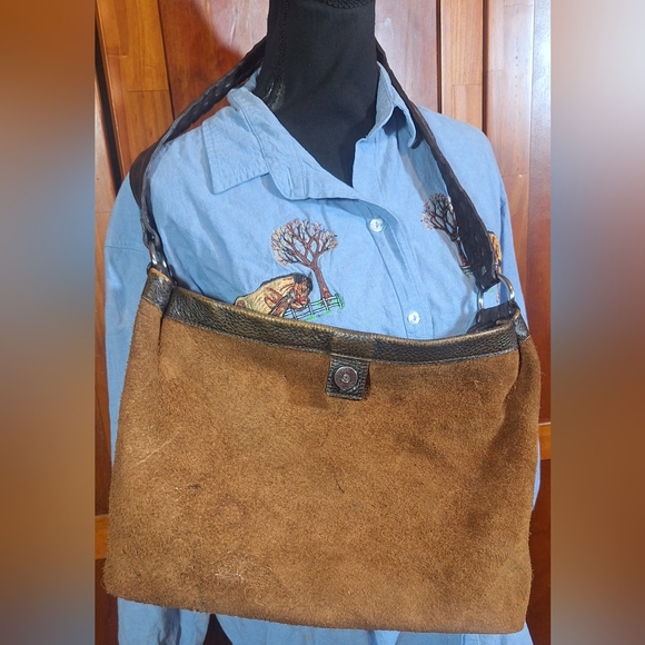 🐂Vintage CRYSTAL PISTOL unique, distressed leather over-the- shoulder purse - Picture 11 of 16